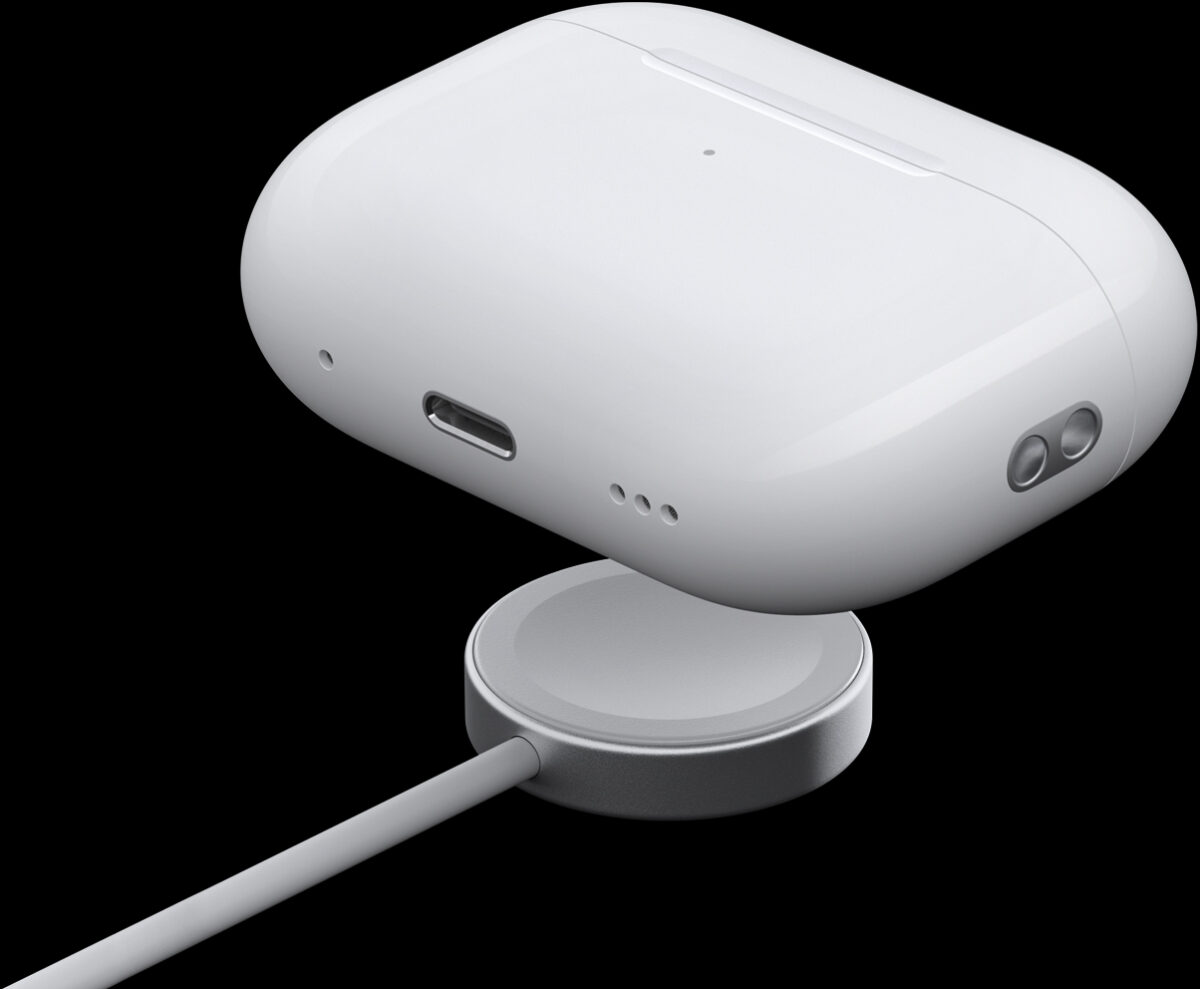 AirPods Pro 2、AirPods 保护套通用吗？告诉你共用的注意事项